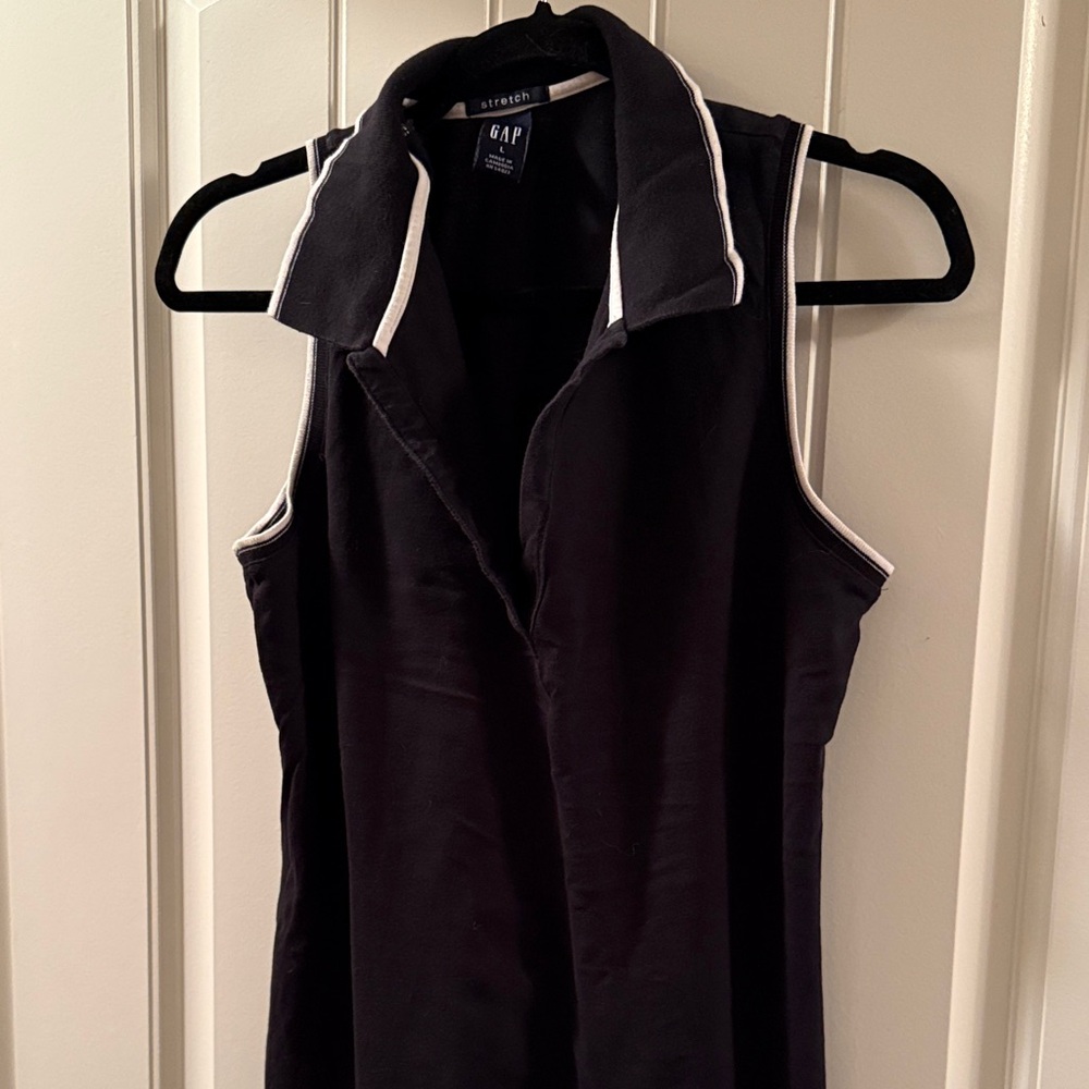 GAP Black Sleeveless Dress with White Trim